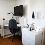Joli Meuble Calme Et Proche Commodites